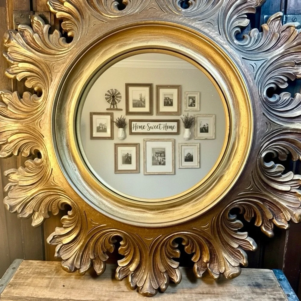Stunning Vintage Syroco Gold Mirror